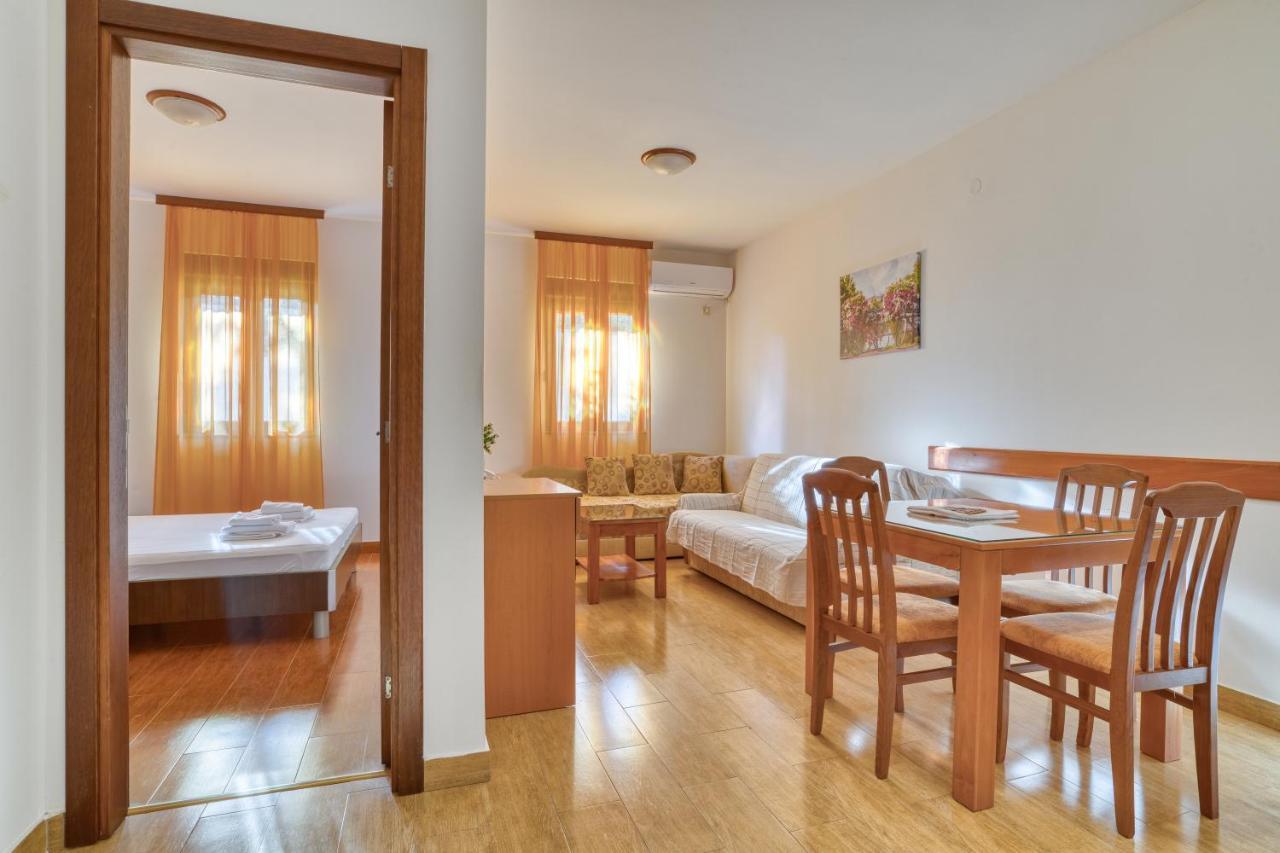 Garni Hotel Milica تْشيرسيك نوفي المظهر الخارجي الصورة