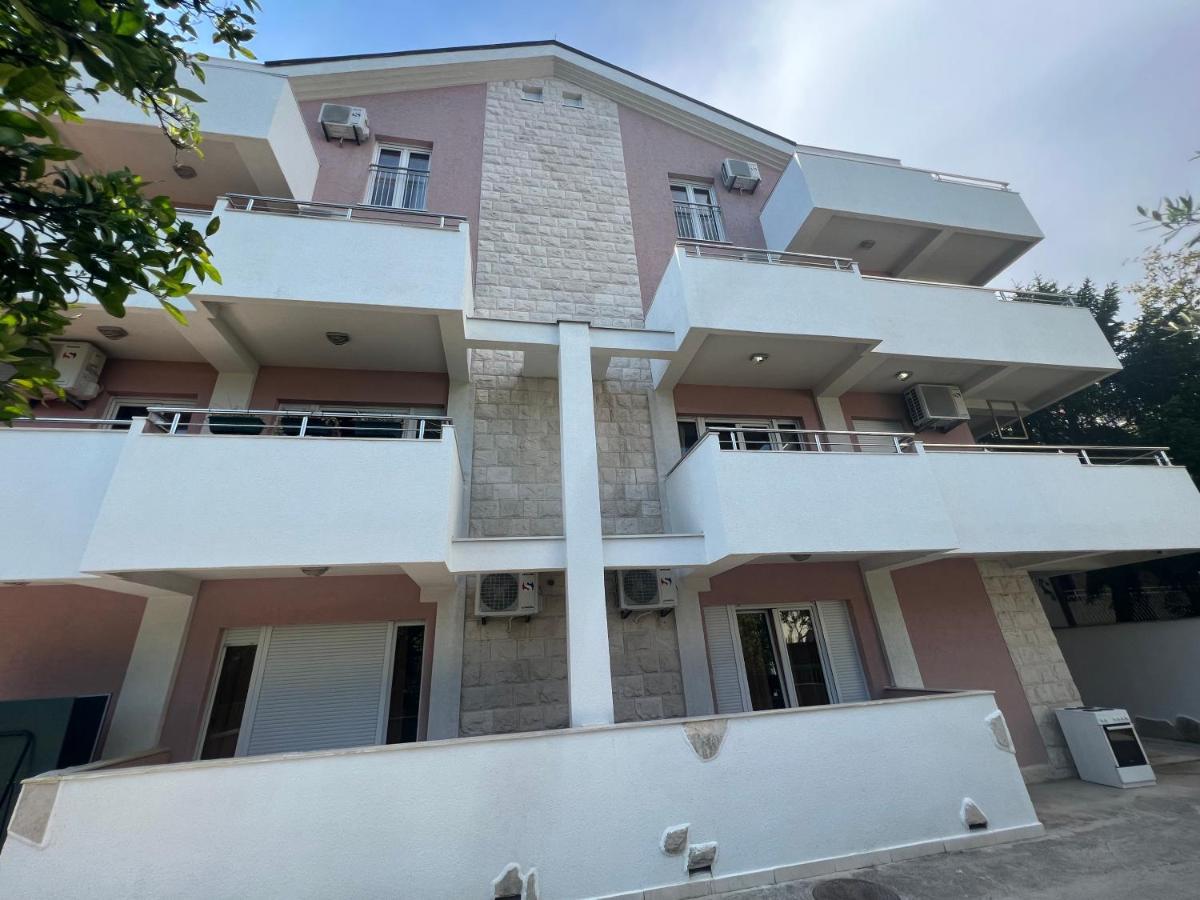 Garni Hotel Milica تْشيرسيك نوفي المظهر الخارجي الصورة